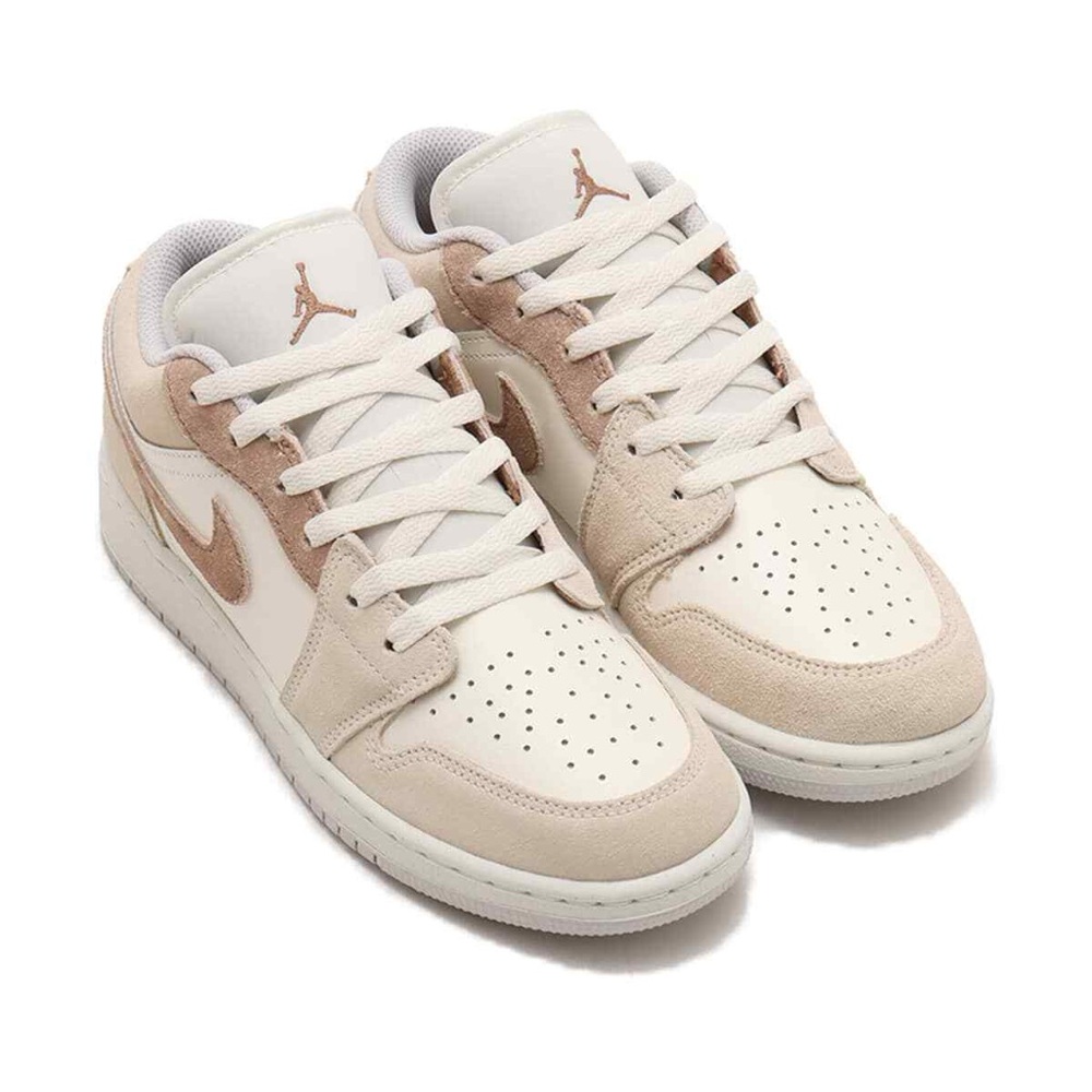 Jordan 1 Low SE Legend Light Brown & Cream